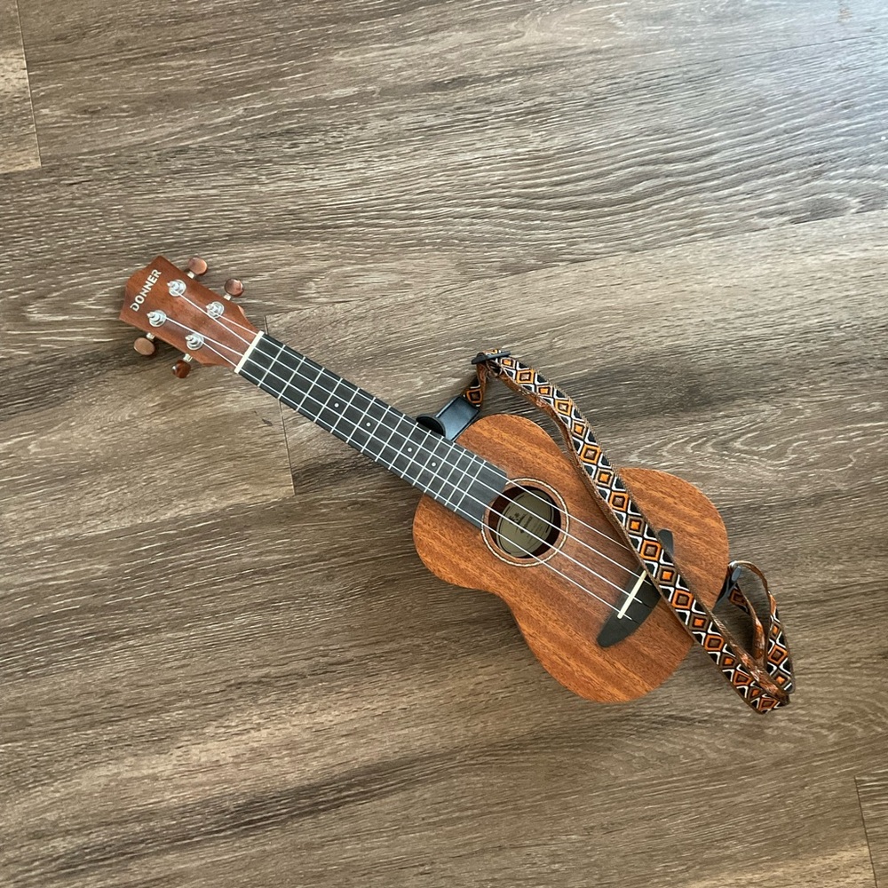 Donner Ukulele